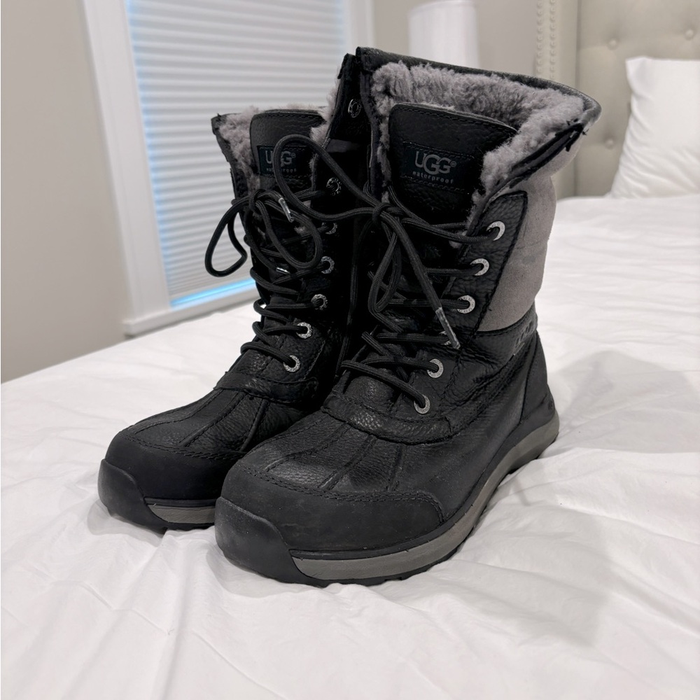 Ugg Women's Adirondack Round Toe Leather & Suede Waterproof Booties